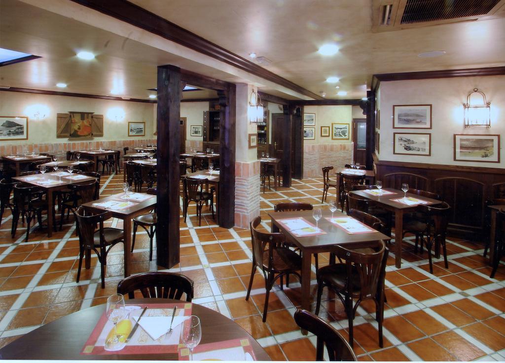 Hostal El Jardin Benidorm Esterno foto